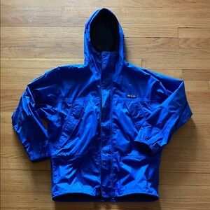 vintage Patagonia windbreaker rain jacket blue